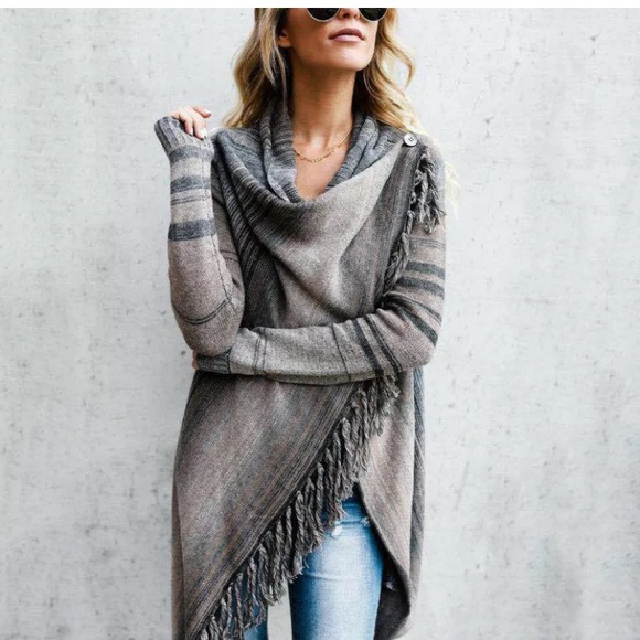 Striped Tassel Sweater - Picture 8 of 8